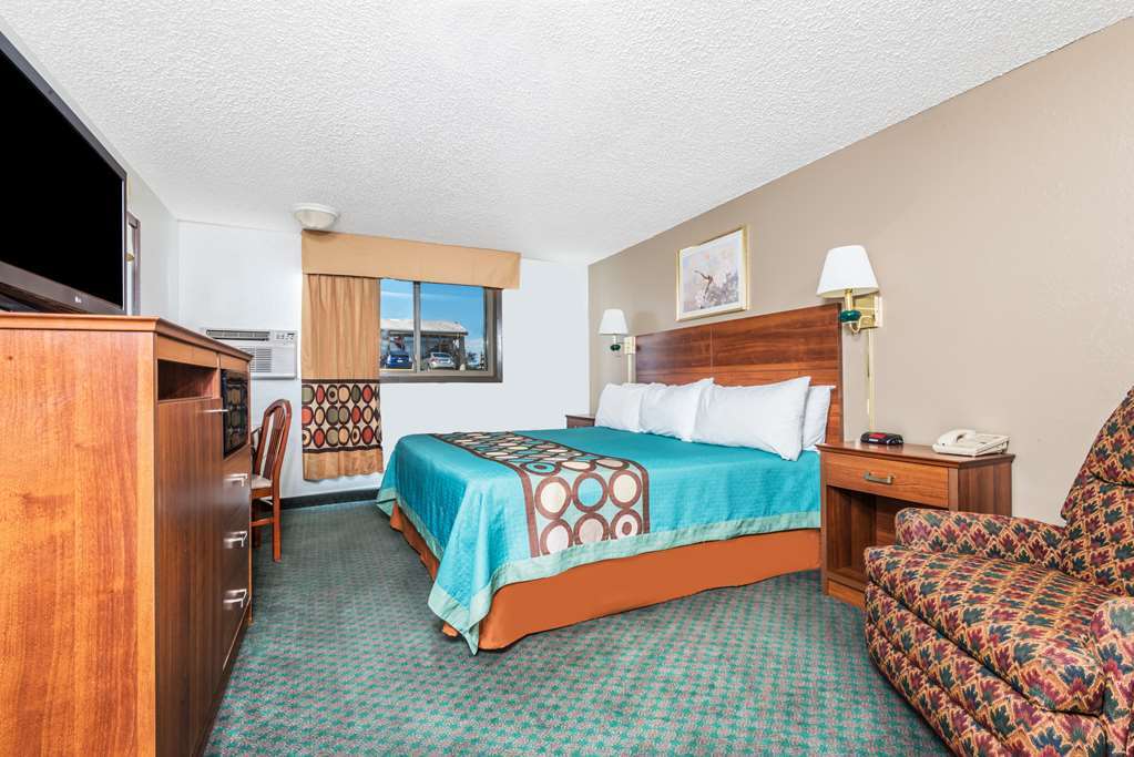 Super 8 By Wyndham Pueblo Hotel Cameră foto
